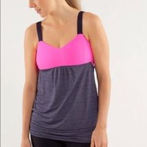 Lululemon Back on Track sports bra size 4
